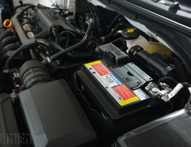 Những cách ‘kích bình’ cho ô tô không khởi động được do hết điện ắc quy